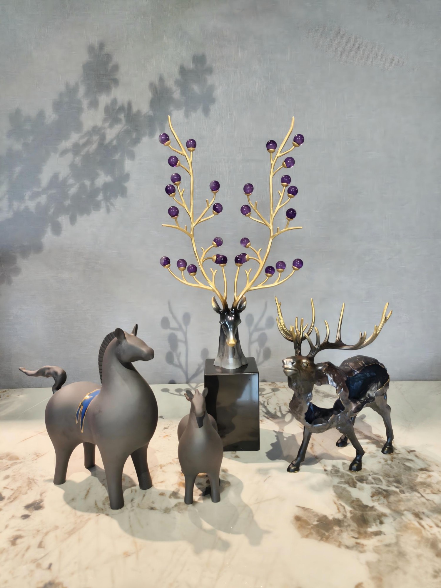 ​Modern Art Home Decor: Unique Horse, Bull, and Deer Head Sculptures