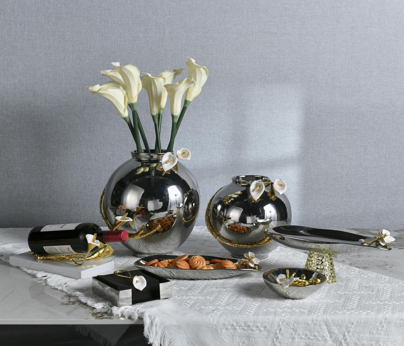 ​Rundecor New Launch — Silver Ceramic Vases, Marble-Base Wine Rack & Stainless Steel Fruit Plates