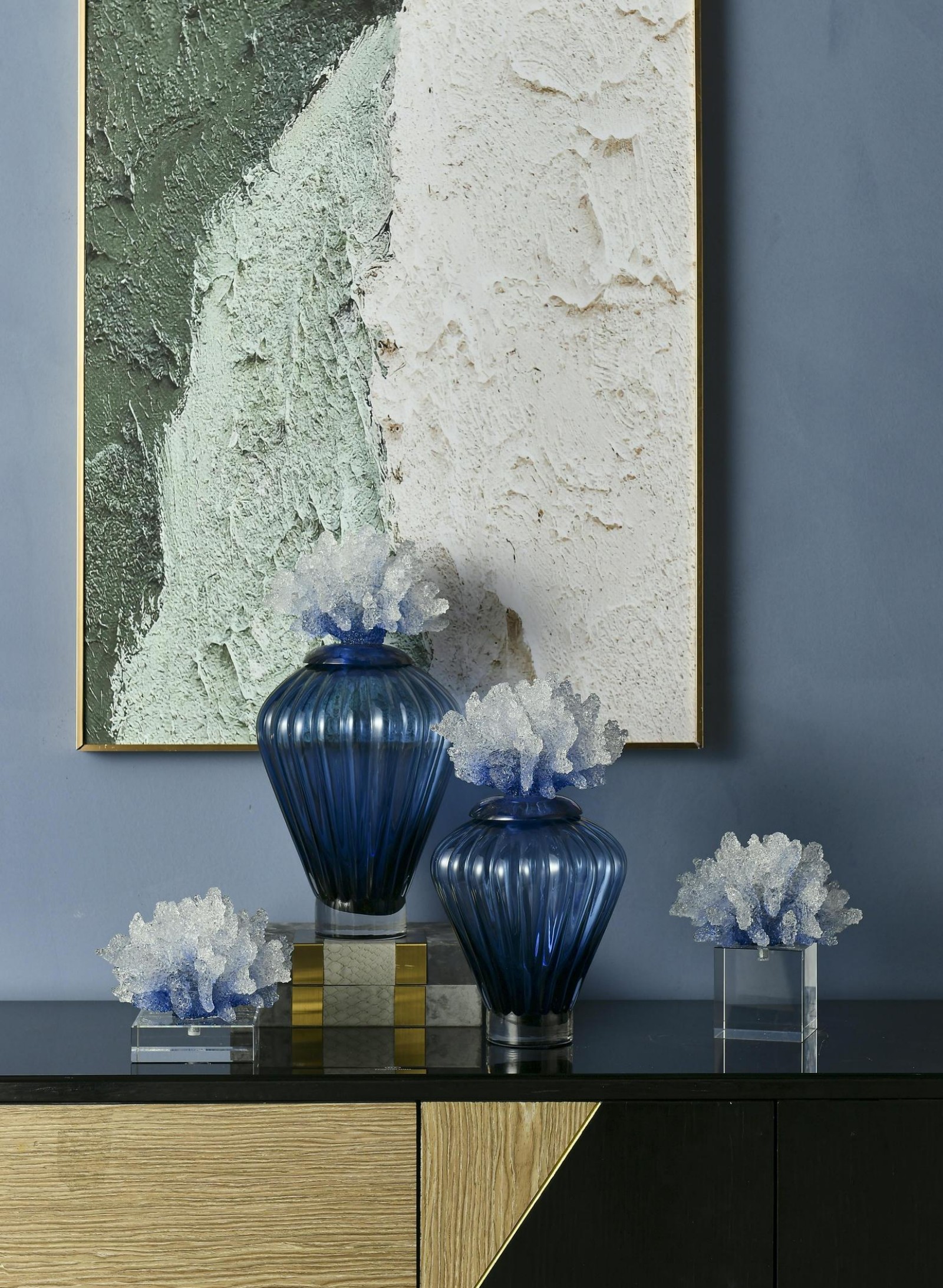 Blues of the Ocean Aesthetics: Rundecor’s New Glass Vases and Resin Sculptures Redefine Spatial Art