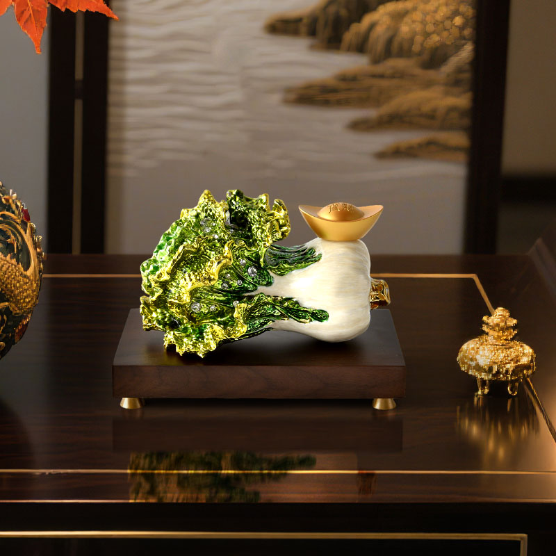 Chinese cabbage enamel ornaments