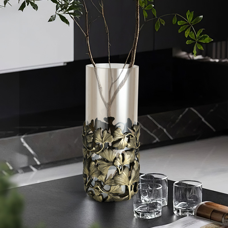 Make old metal leaves to decorate glass vases