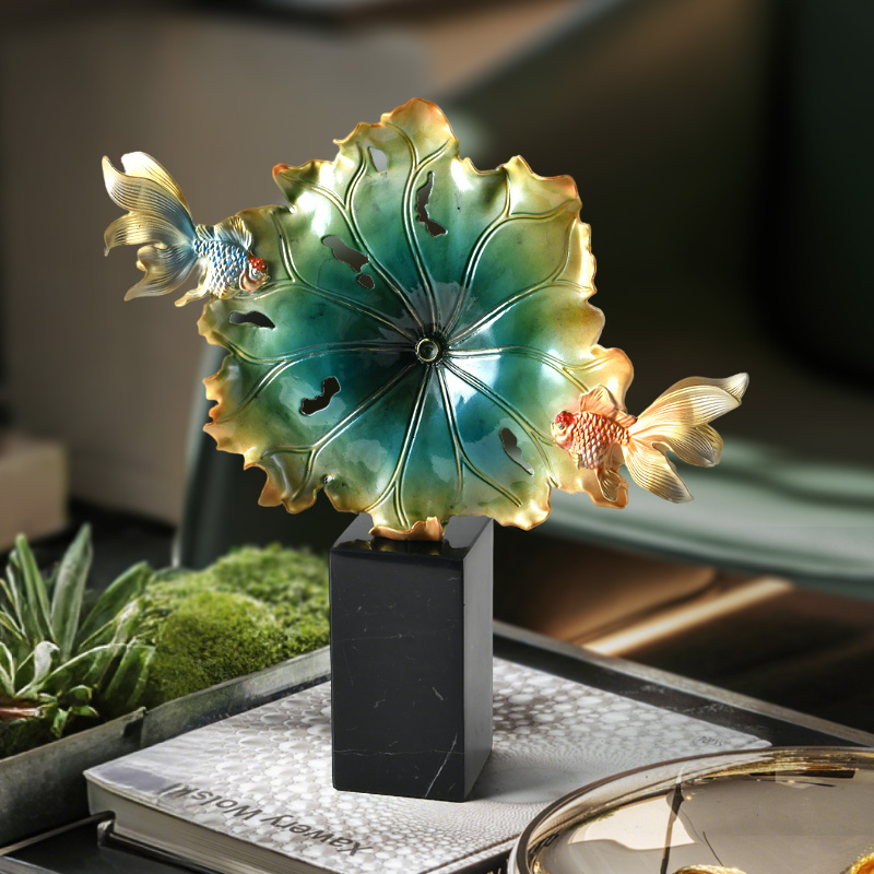 Metal lotus leaf goldfish ornaments