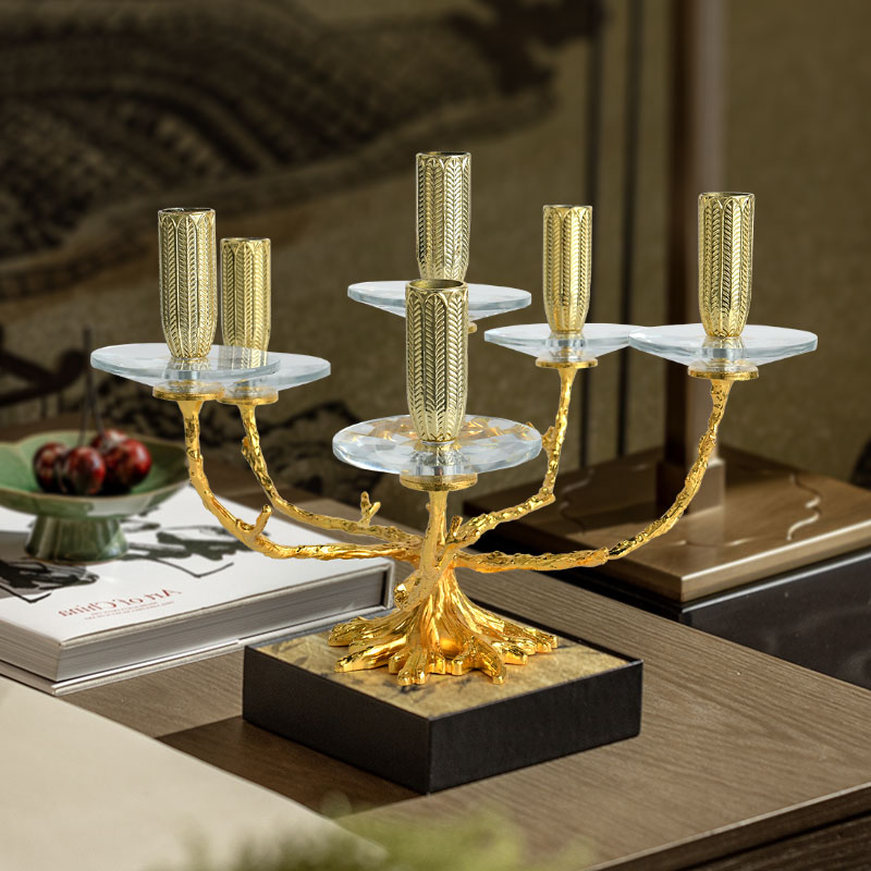 Six-headed golden candlestick